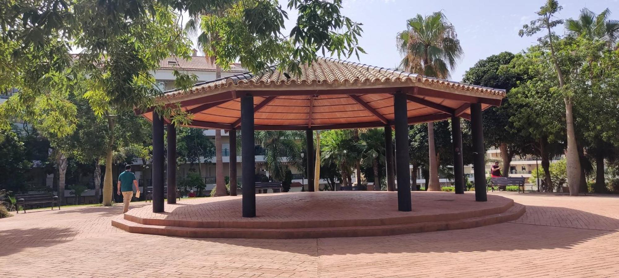 Atico - Centro De Sabinillas - Calle La Pasionaria - San Luis de Sabinillas Eksteriør billede